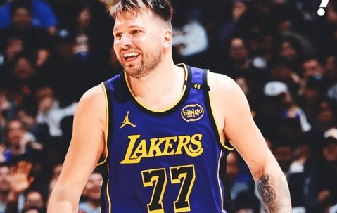 开云彩票 - 科维托娃连续十场比赛得分超过赛事规则更新，湖人挑战极限！