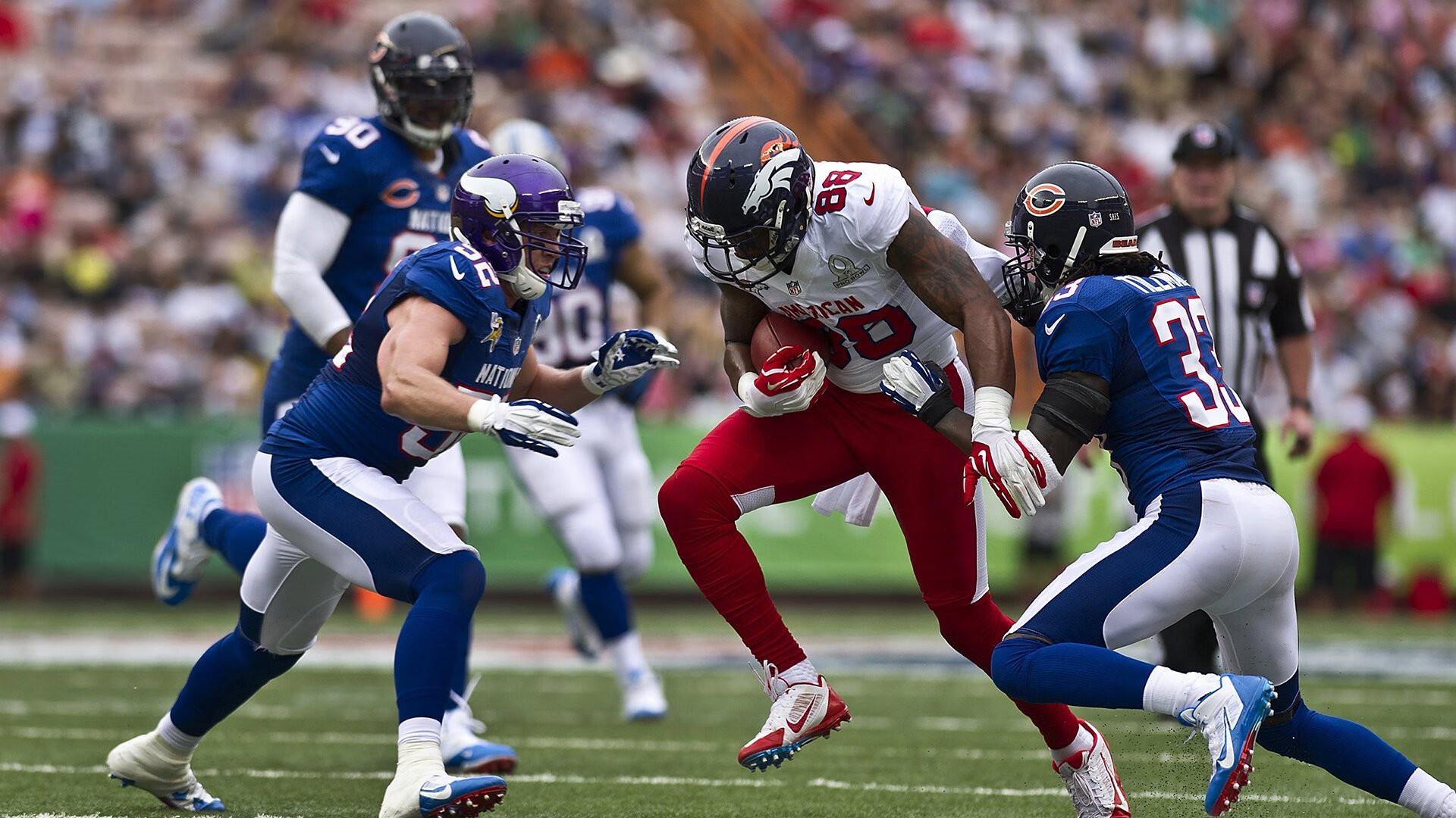 网球赛场焦点！英格兰队对阵阿根廷队，意外判罚引发热议，比赛氛围紧张